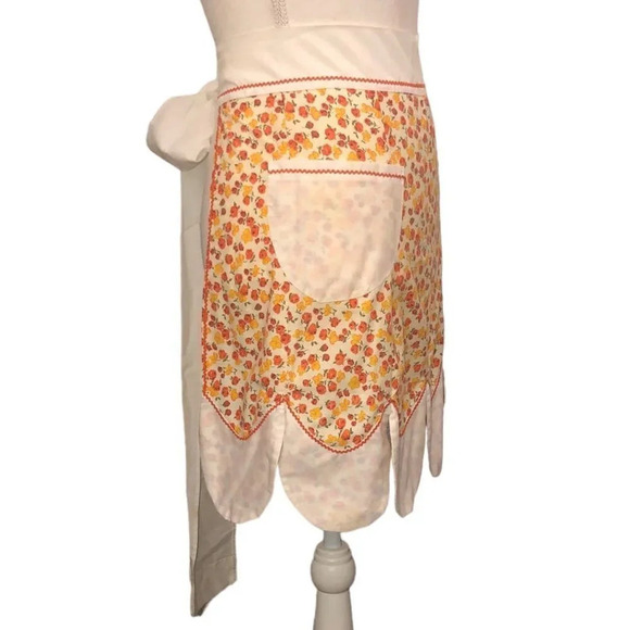 VINTAGE Unbranded/Handmade Women's Orange Gold & Cream Apron Kitchen Linens - Picture 2 of 5